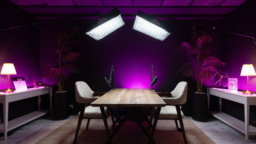 Black raw studio-5 1080